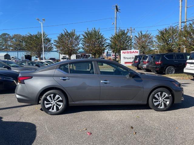 new 2025 Nissan Altima car, priced at $26,678