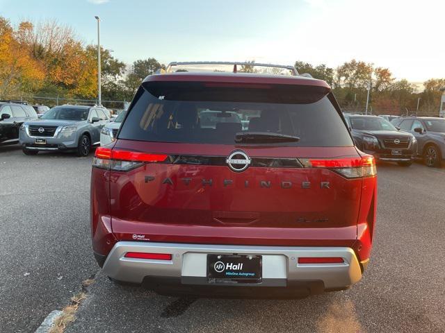 new 2024 Nissan Pathfinder car, priced at $44,136