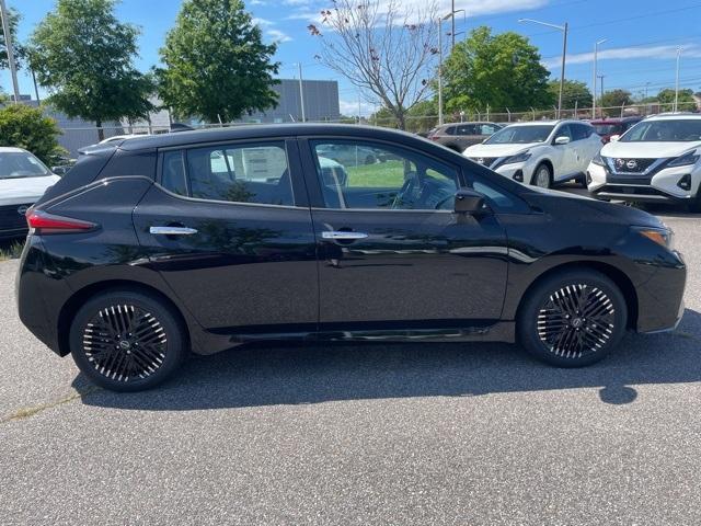 new 2024 Nissan Leaf car, priced at $33,884