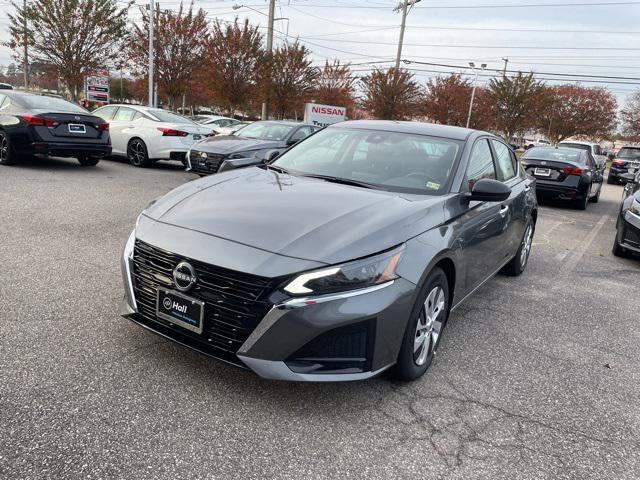 new 2025 Nissan Altima car, priced at $27,287