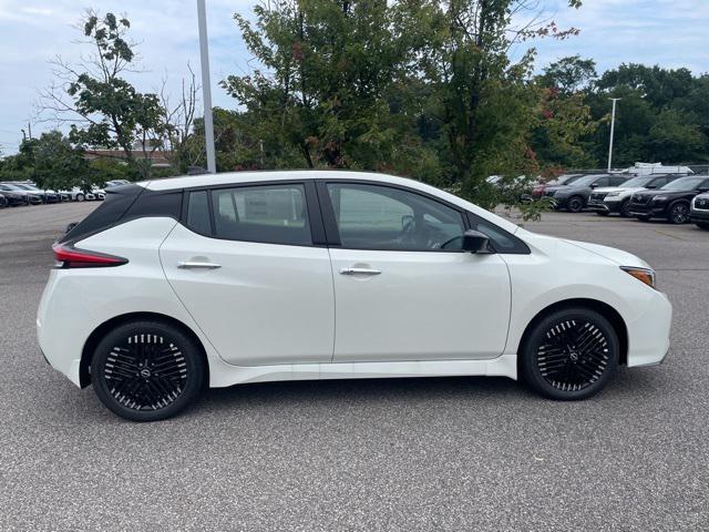 new 2025 Nissan Leaf car, priced at $39,060