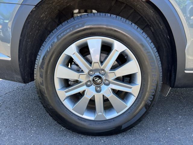 used 2024 Hyundai Palisade car, priced at $36,270