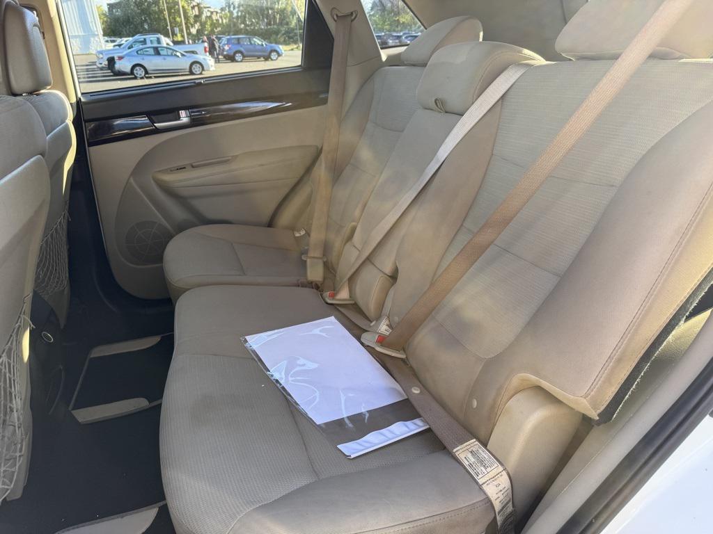 used 2014 Kia Sorento car, priced at $8,888