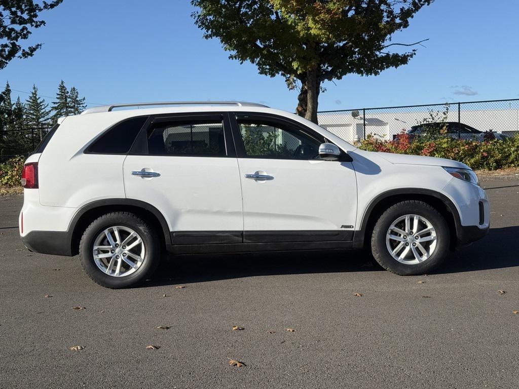used 2014 Kia Sorento car, priced at $8,888
