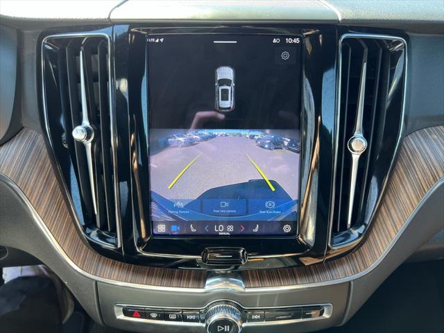 used 2022 Volvo XC60 car, priced at $35,526