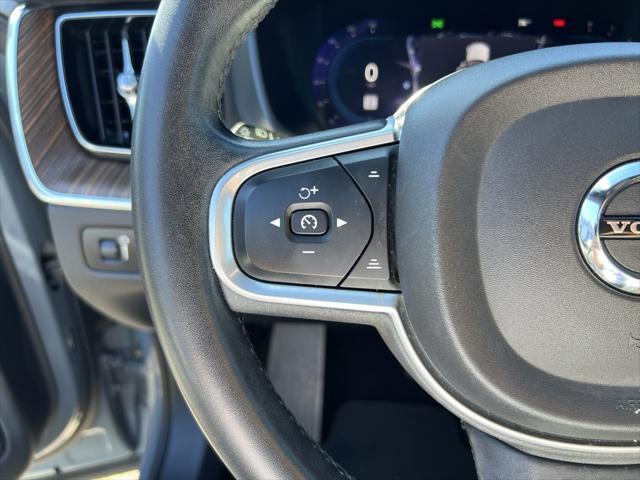 used 2022 Volvo XC60 car, priced at $35,526