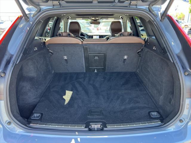 used 2022 Volvo XC60 car, priced at $35,526