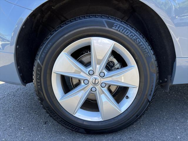 used 2022 Volvo XC60 car, priced at $35,526