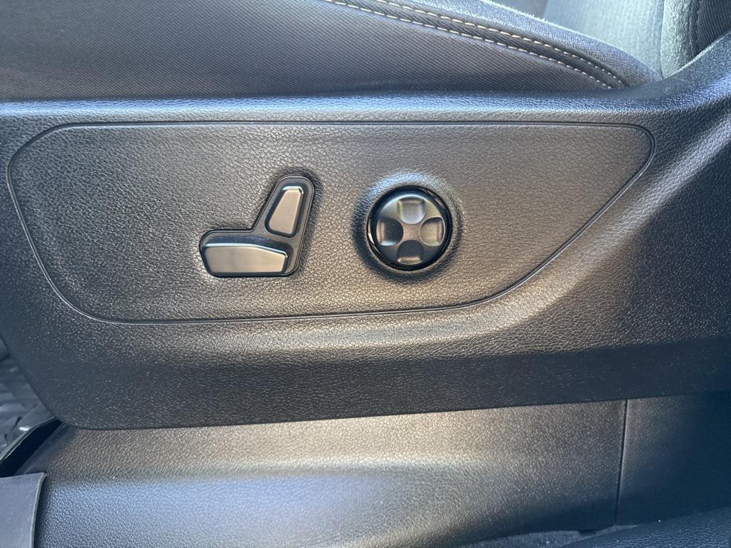 used 2021 Ram 1500 car, priced at $30,995