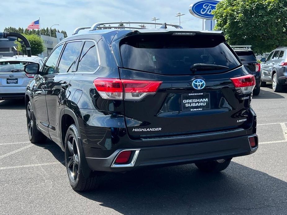 used 2019 Toyota Highlander Hybrid car, priced at $31,872