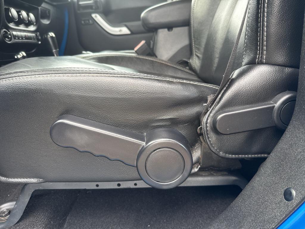 used 2014 Jeep Wrangler Unlimited car, priced at $17,200