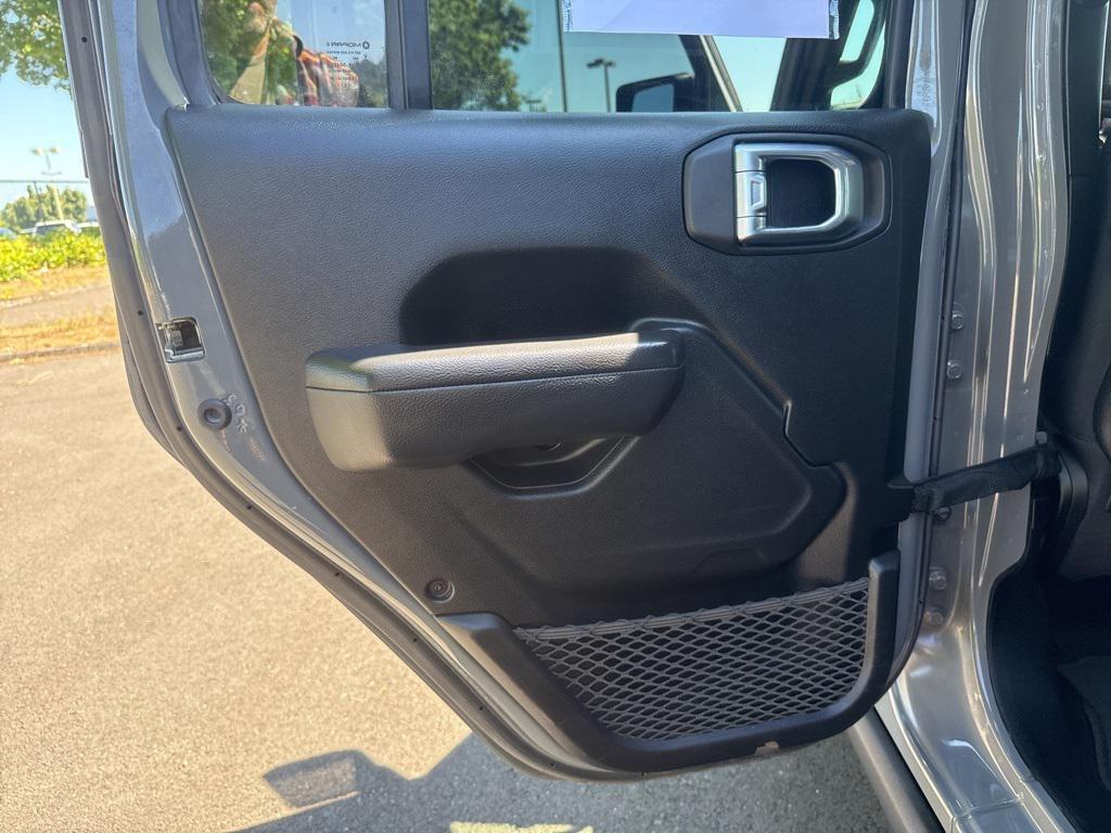 used 2022 Jeep Wrangler Unlimited car, priced at $37,510