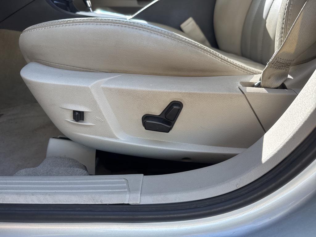 used 2006 Chrysler 300C car, priced at $5,888