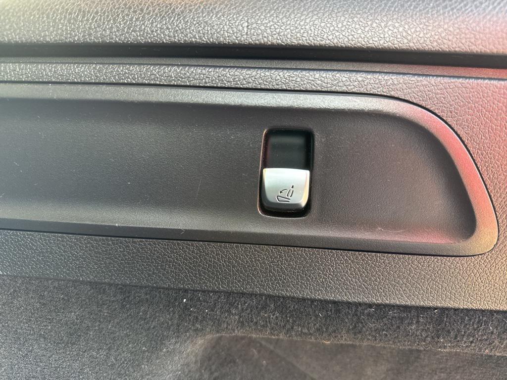 used 2018 Mercedes-Benz GLC 300 car, priced at $19,990