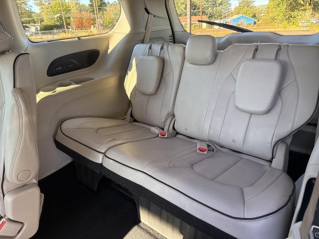 used 2021 Chrysler Pacifica car, priced at $28,986