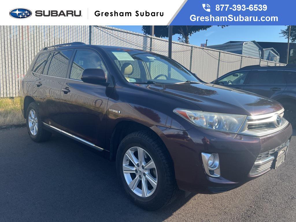 used 2013 Toyota Highlander Hybrid car, priced at $13,920