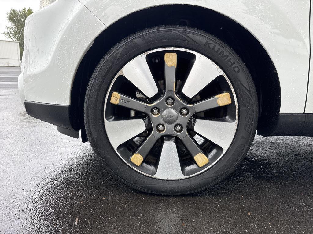 used 2014 Kia Soul car, priced at $10,000