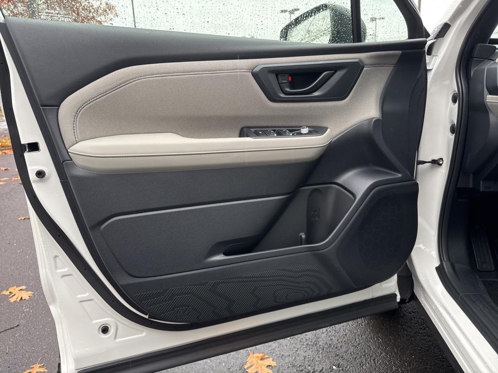 new 2025 Subaru Forester car, priced at $35,742