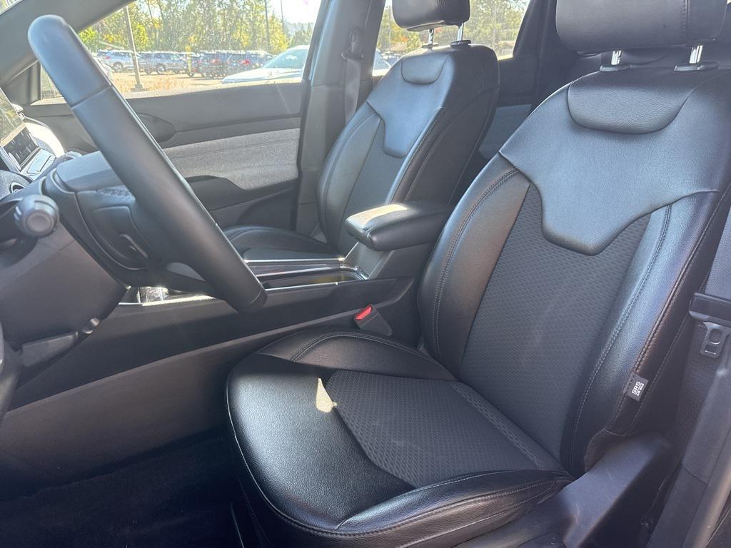 used 2024 Jeep Compass car, priced at $21,399