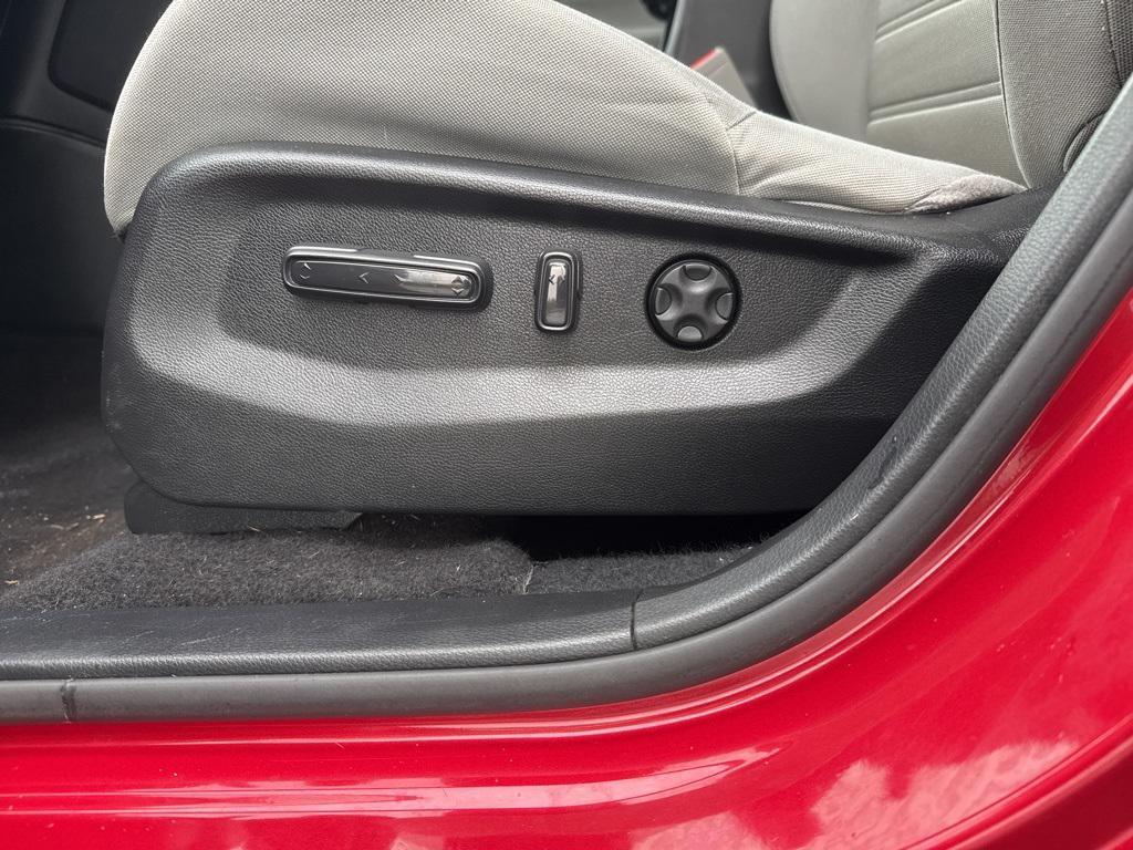 used 2022 Honda CR-V car, priced at $23,999