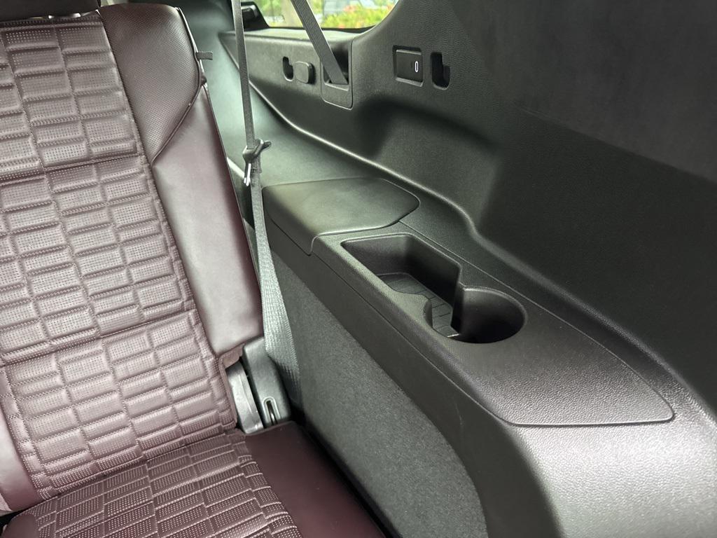 used 2022 Cadillac Escalade ESV car, priced at $63,267