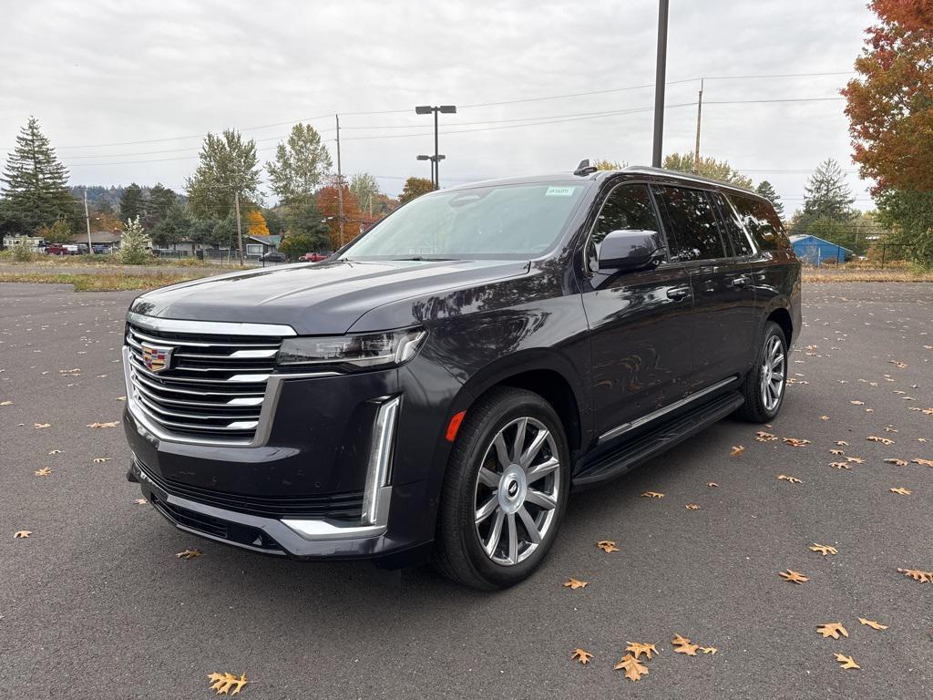 used 2022 Cadillac Escalade ESV car, priced at $63,267