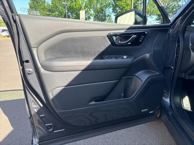 new 2025 Subaru Forester car, priced at $44,228