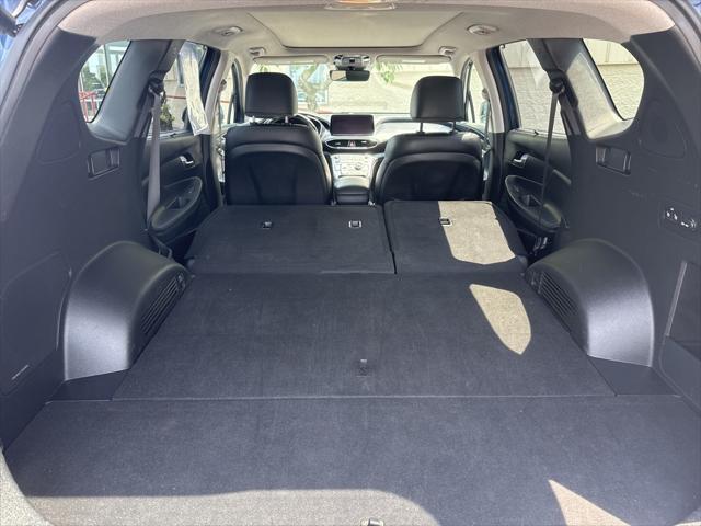 used 2023 Hyundai Santa Fe car, priced at $27,462