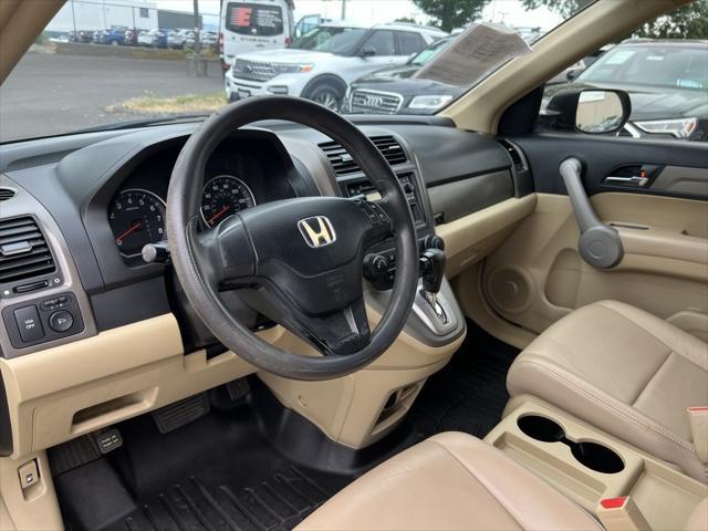 used 2007 Honda CR-V car, priced at $8,000