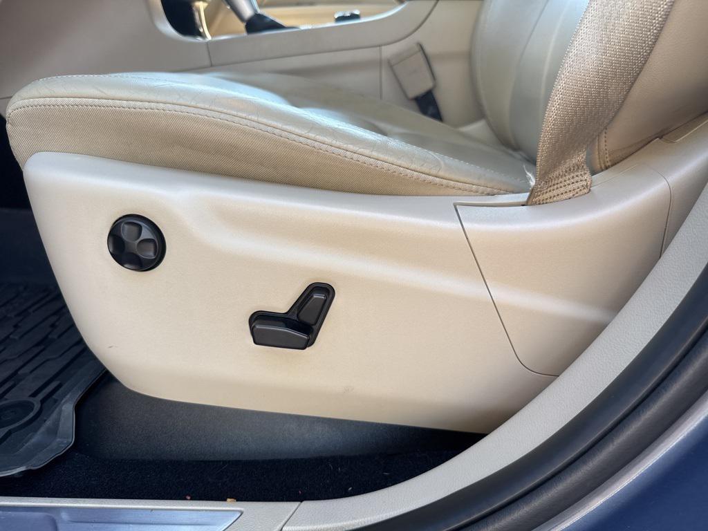 used 2020 Jeep Grand Cherokee car, priced at $22,497