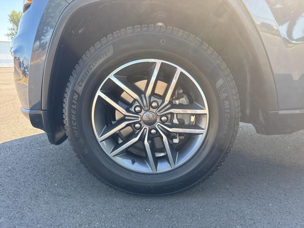 used 2020 Jeep Grand Cherokee car, priced at $22,497