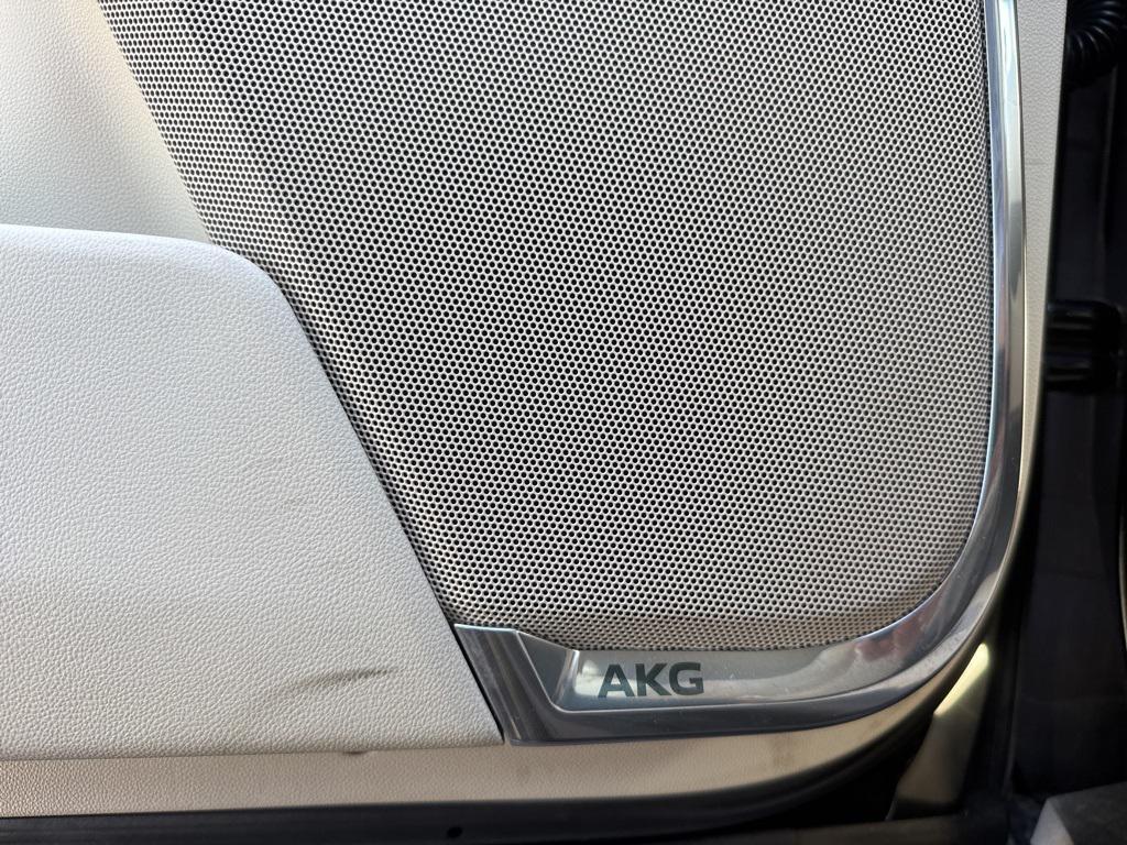 used 2022 Cadillac Escalade car, priced at $69,986