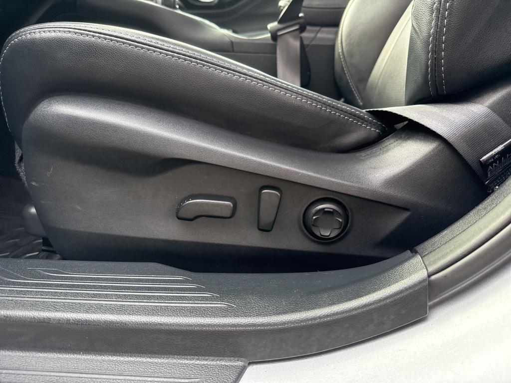used 2023 Subaru Legacy car, priced at $25,486