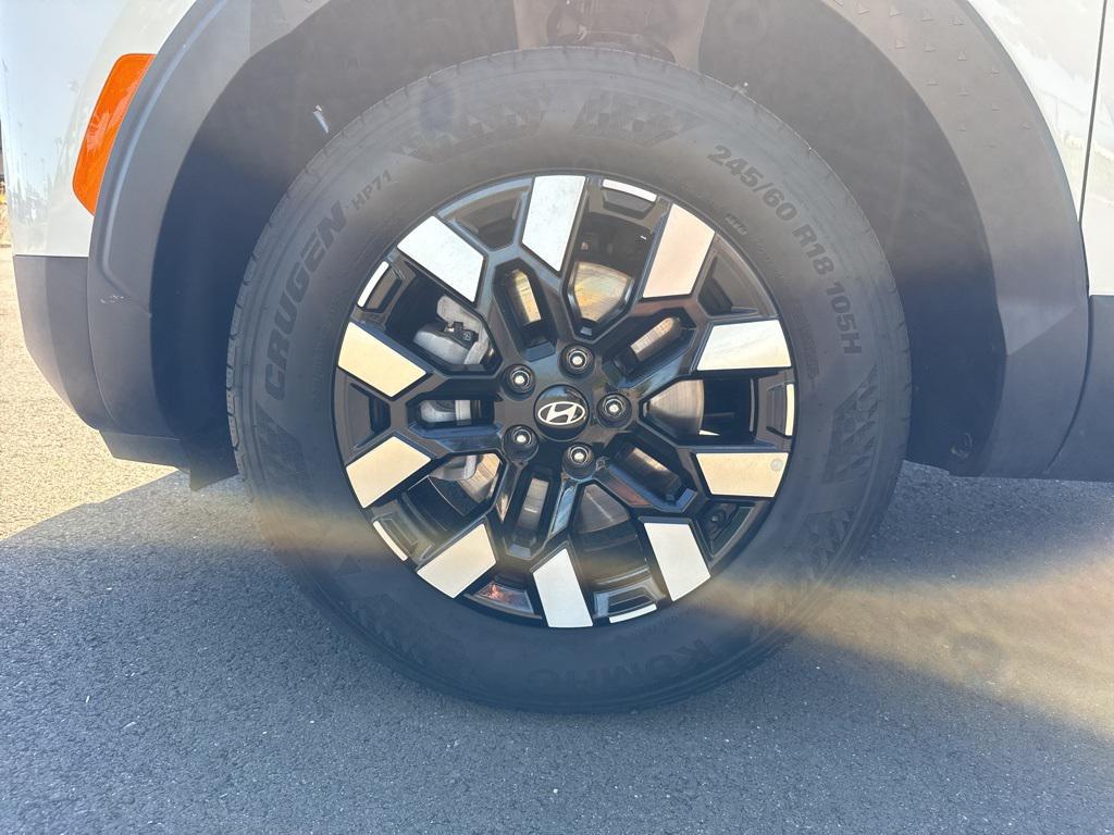 used 2025 Hyundai SANTA CRUZ car, priced at $26,428