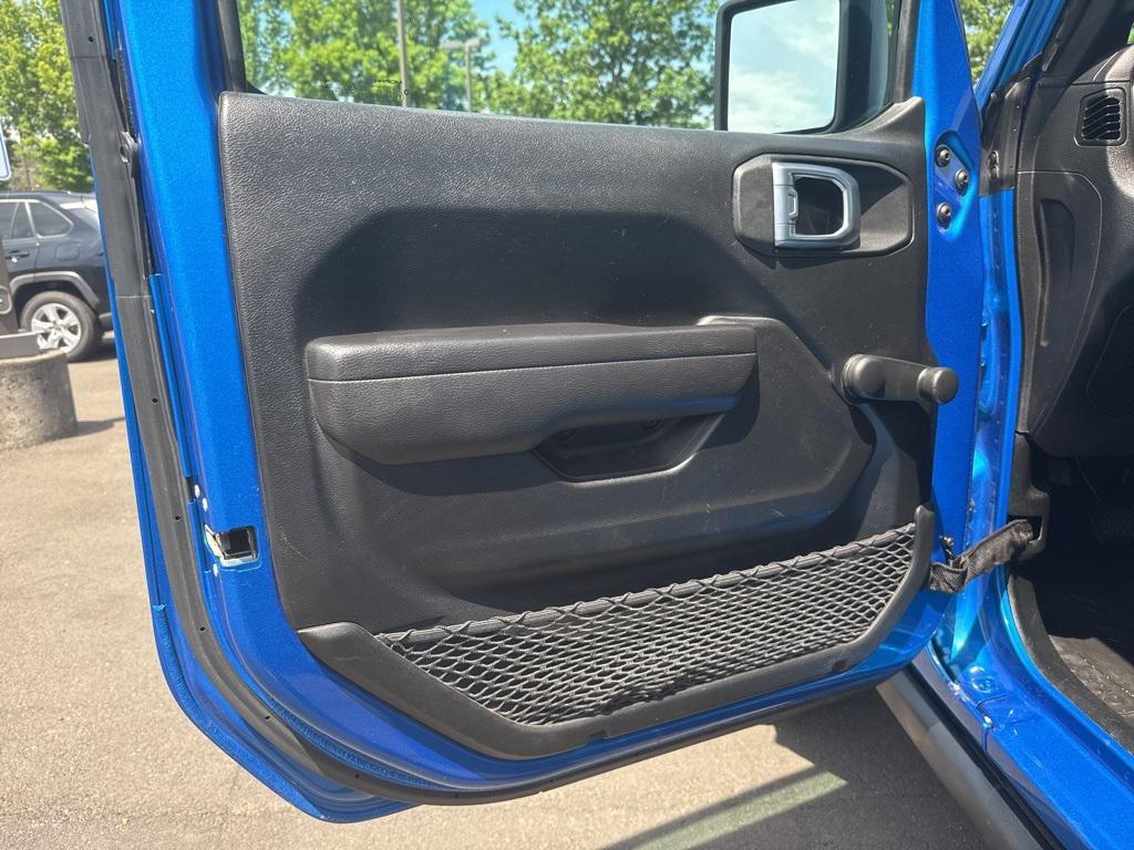 used 2022 Jeep Wrangler Unlimited car, priced at $31,640