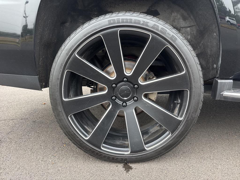 used 2018 GMC Yukon car, priced at $28,986