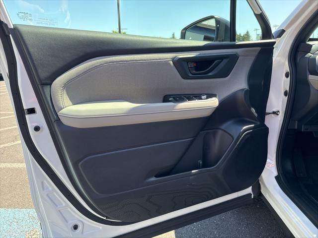new 2025 Subaru Forester Hybrid car, priced at $39,311