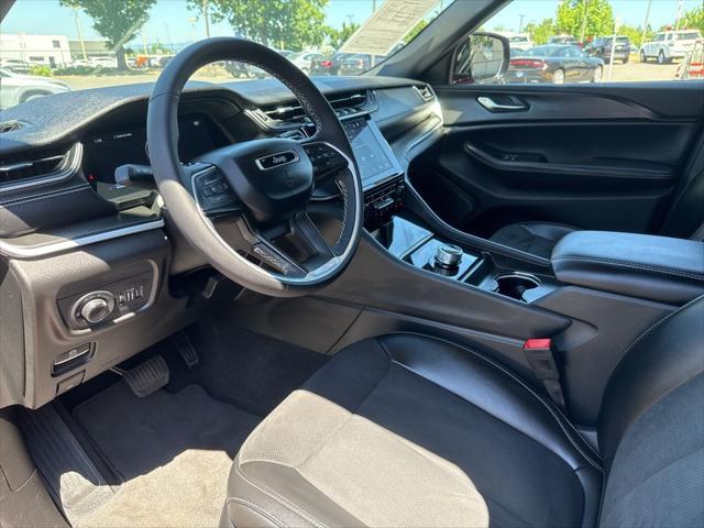 used 2024 Jeep Grand Cherokee car, priced at $39,809