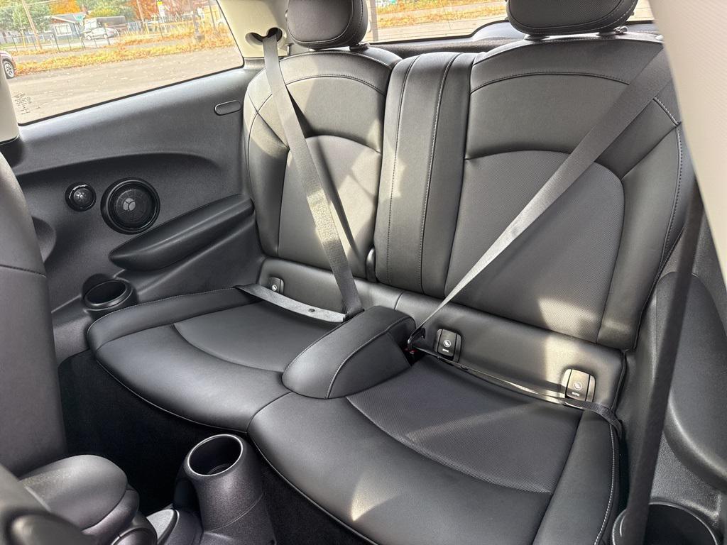 used 2023 MINI Hardtop car, priced at $24,990