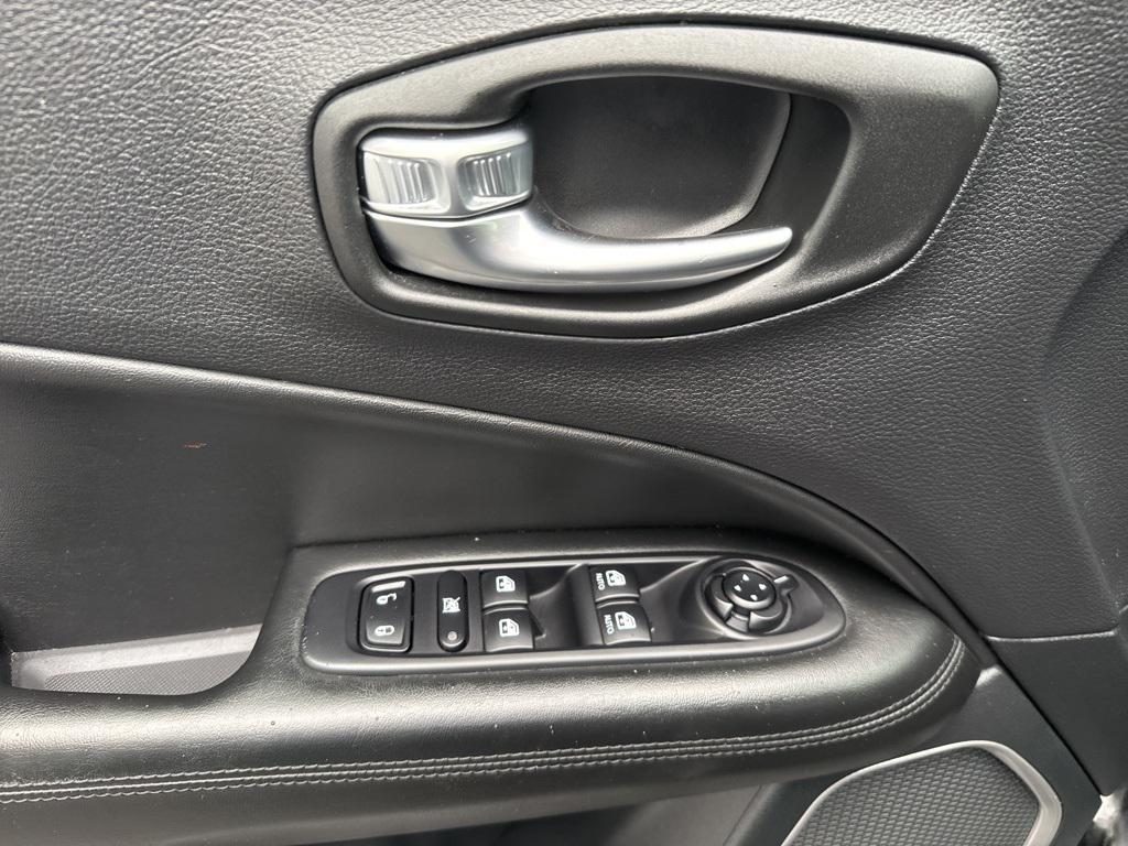 used 2020 Jeep Compass car, priced at $18,987