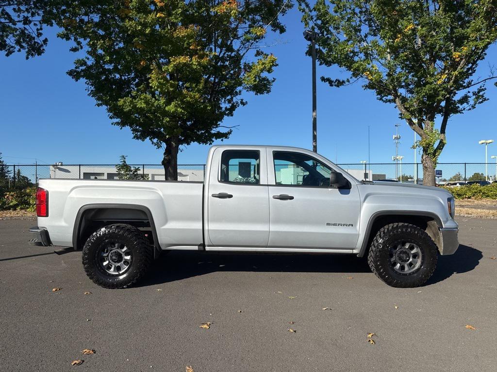 used 2018 GMC Sierra 1500 car, priced at $17,995
