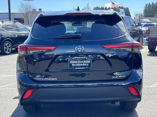 used 2021 Toyota Highlander car, priced at $31,653
