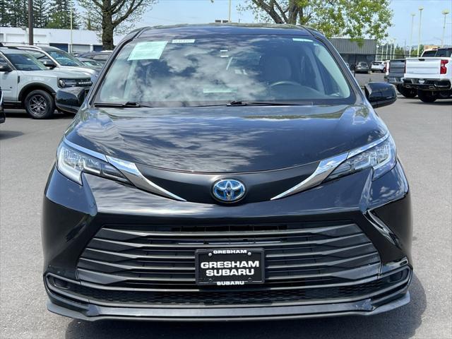 used 2021 Toyota Sienna car, priced at $31,617