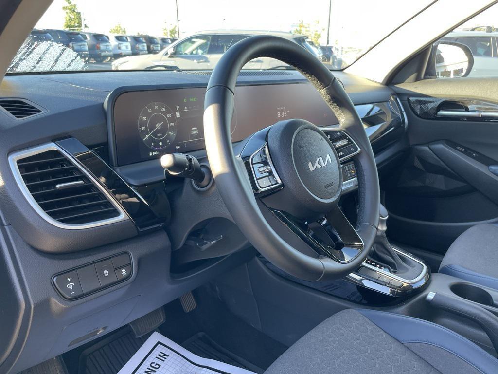 used 2024 Kia Seltos car, priced at $21,990