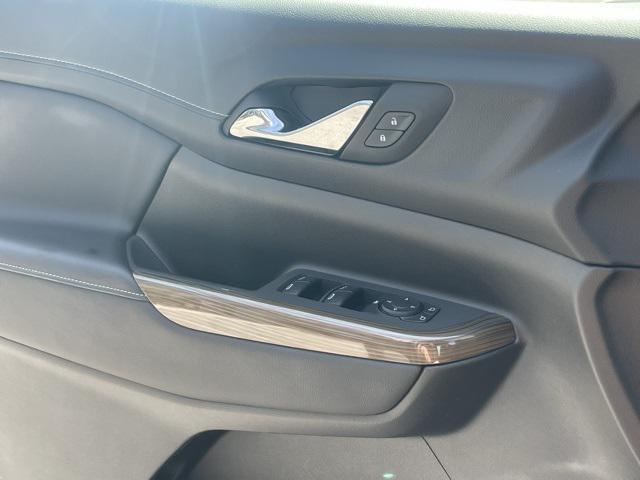 used 2023 GMC Acadia car, priced at $30,000