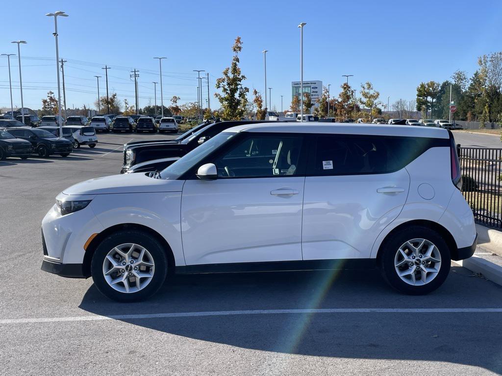 used 2024 Kia Soul car, priced at $17,990