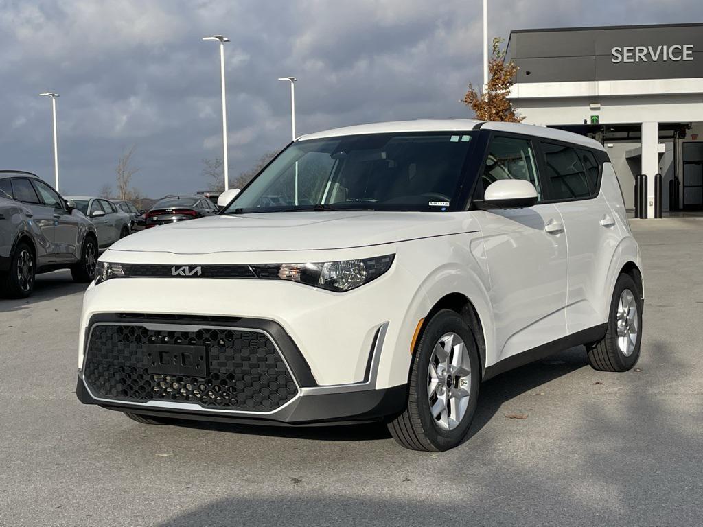 used 2024 Kia Soul car, priced at $17,590