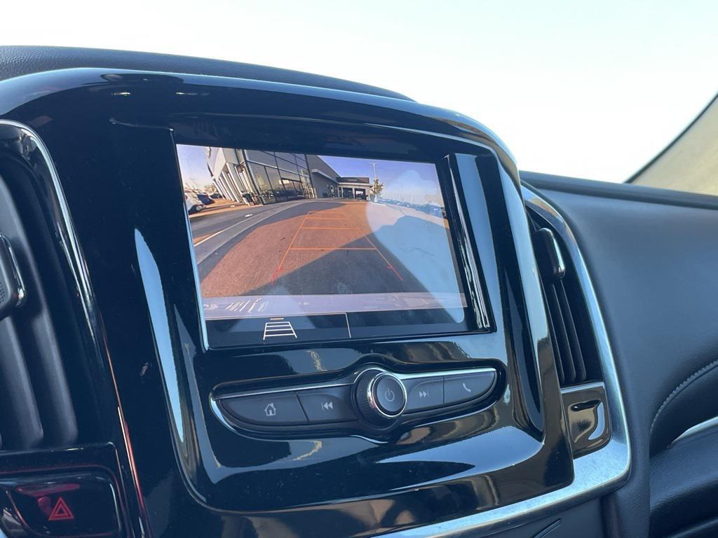 used 2023 Chevrolet Traverse car, priced at $23,990