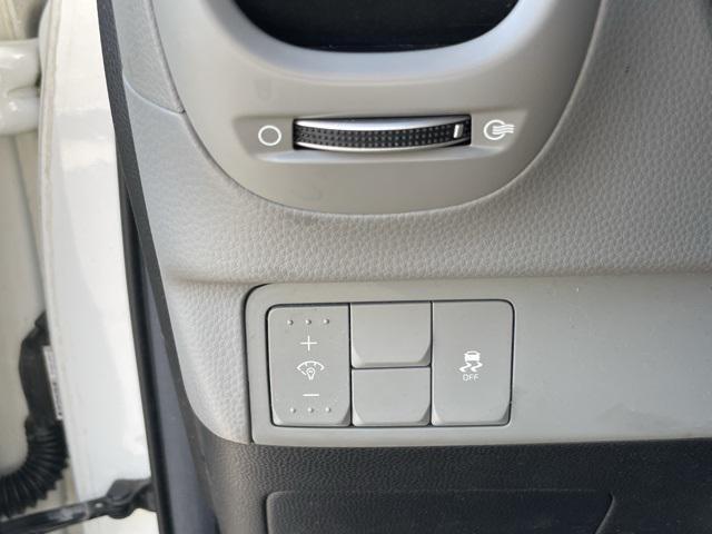 used 2015 Kia Soul car, priced at $9,890