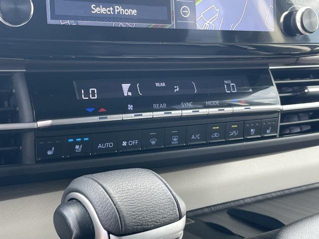 used 2023 Toyota Sienna car, priced at $53,900